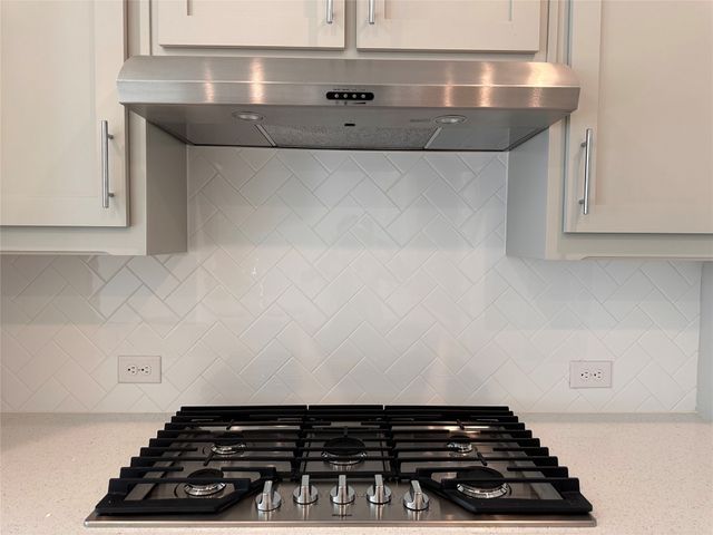 8121 Bromley Drive, Dallas, TX 75231