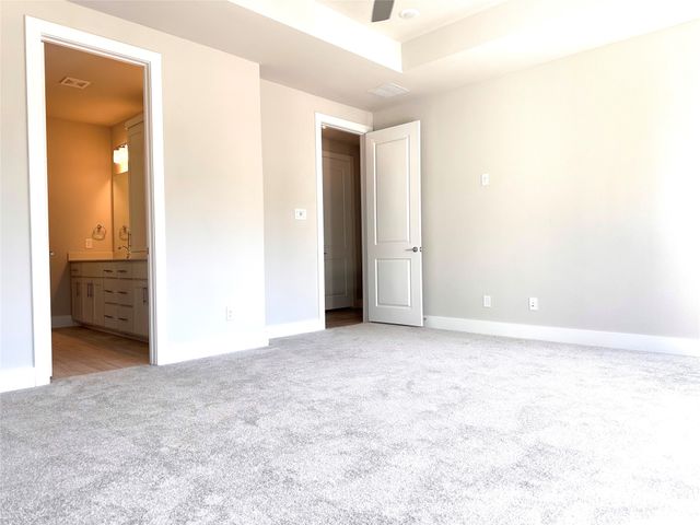 8121 Bromley Drive, Dallas, TX 75231