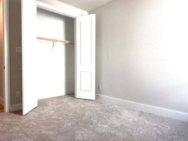 8121 Bromley Drive, Dallas, TX 75231