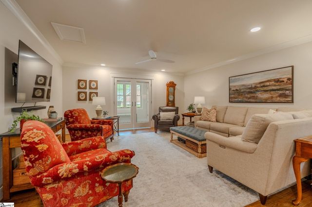 408 W Faris Road, Greenville, SC 29605