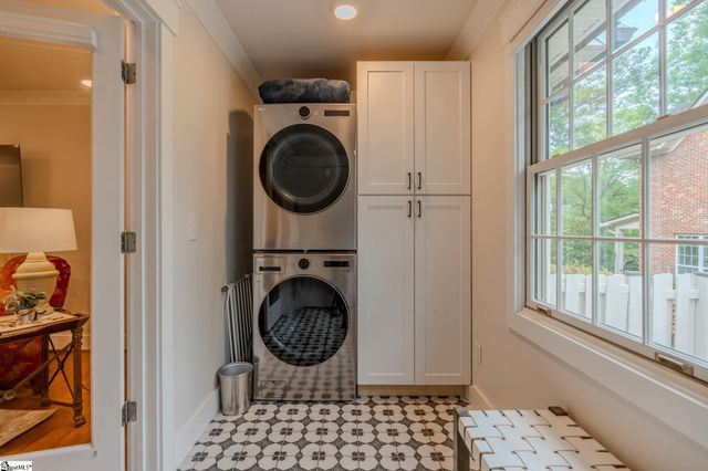 408 W Faris Road, Greenville, SC 29605