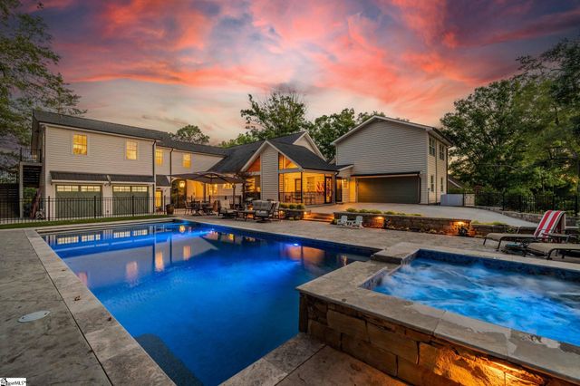 408 W Faris Road, Greenville, SC 29605