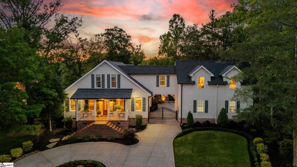 408 W Faris Road, Greenville, SC 29605
