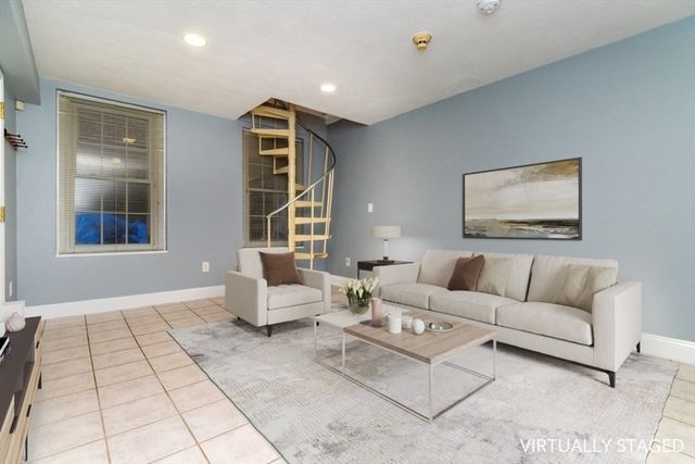 35 Chestnut St 2, Chelsea, MA 02150