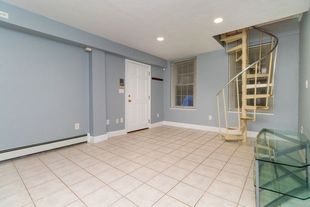 35 Chestnut St 2, Chelsea, MA 02150