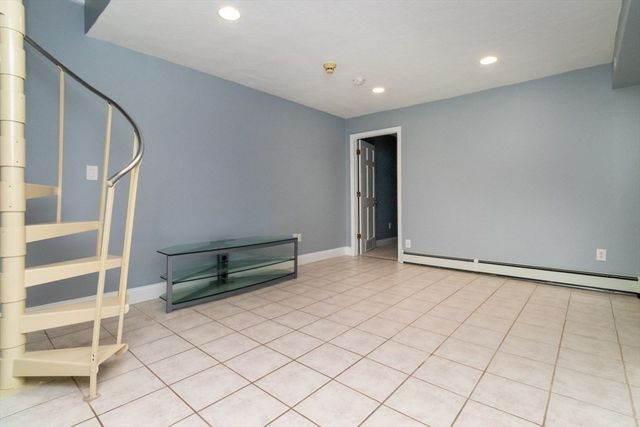 35 Chestnut St 2, Chelsea, MA 02150