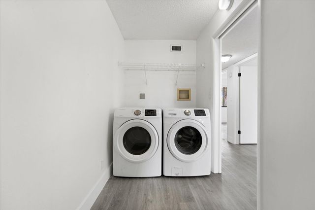 8040 Hampton Boulevard 306, North Lauderdale, FL 33068