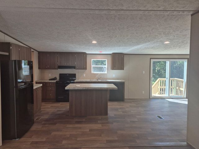 178 Jared Road, Walterboro, SC 29488