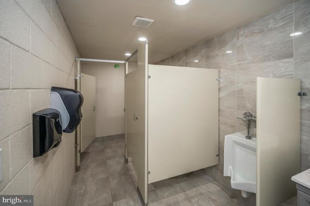1502 FEATHERSTONE ROAD, Woodbridge, VA 22191