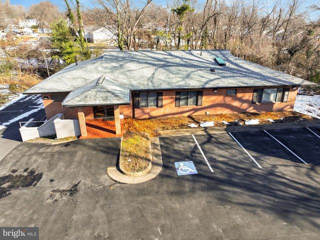1502 FEATHERSTONE ROAD, Woodbridge, VA 22191