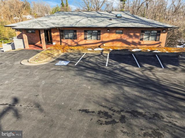 1502 FEATHERSTONE ROAD, Woodbridge, VA 22191