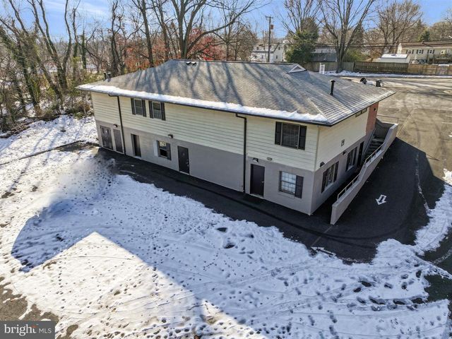 1502 FEATHERSTONE ROAD, Woodbridge, VA 22191