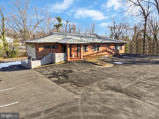 1502 FEATHERSTONE ROAD, Woodbridge, VA 22191