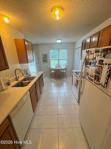 124 Stockbridge Drive, Selma, NC 27576