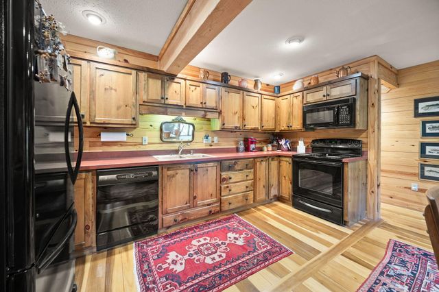 80-2 Woodson Bend Resort, Bronston, KY 42518