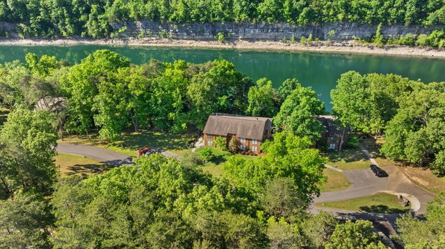 80-2 Woodson Bend Resort, Bronston, KY 42518