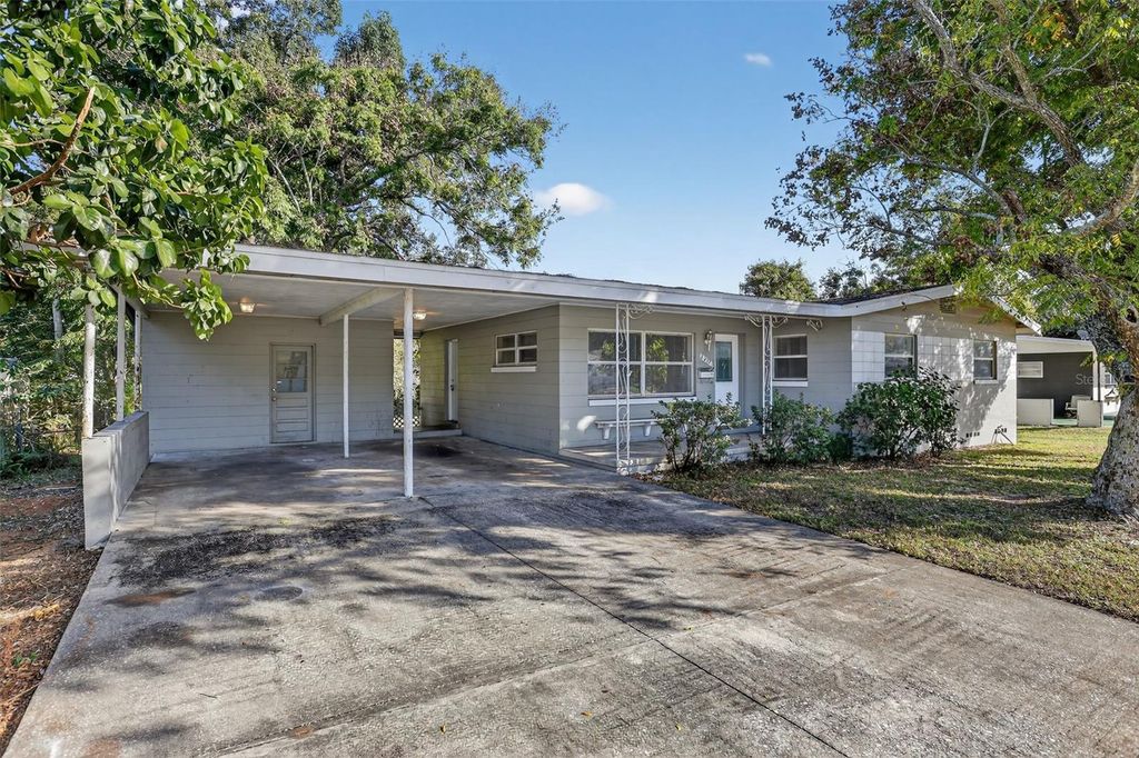 2217 OWASSO COURT, Orlando, FL 32818