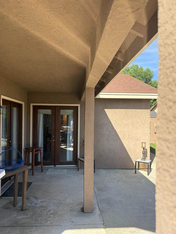 Image 21 of property listing at 14312 W B Street, Kerman, CA 93630