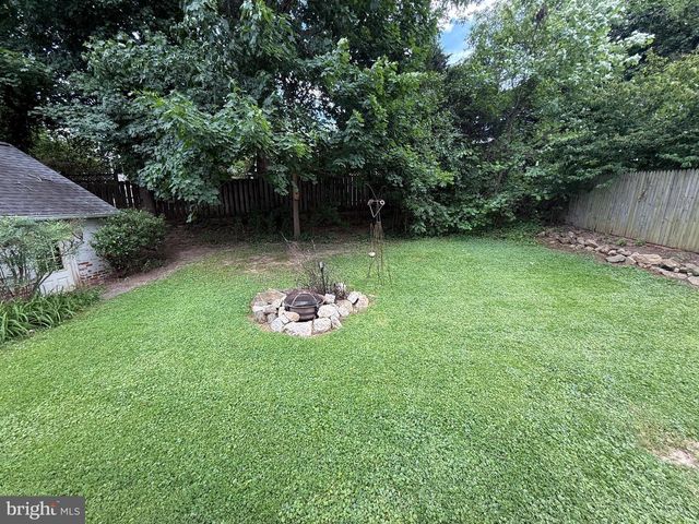 736 DENNIS AVE, Silver Spring, MD 20901