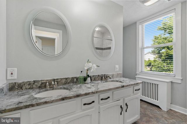 736 DENNIS AVE, Silver Spring, MD 20901