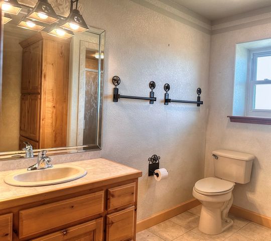 1208 Cypress Creek Rd, Kerrville, TX 78028