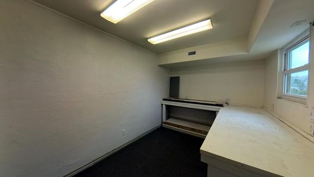 1208 Cypress Creek Rd, Kerrville, TX 78028