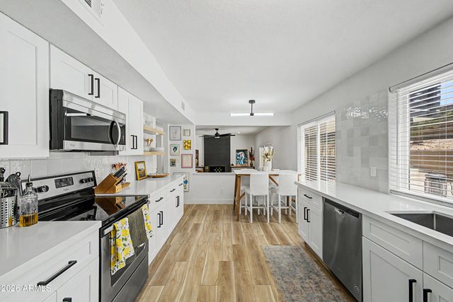 14227 N 22ND Street, Phoenix, AZ 85022