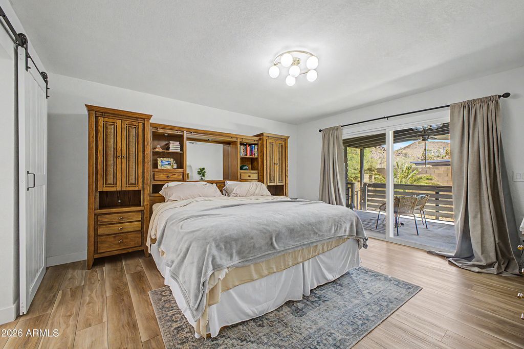 Image 11 of property listing at 14227 N 22ND Street, Phoenix, AZ 85022
