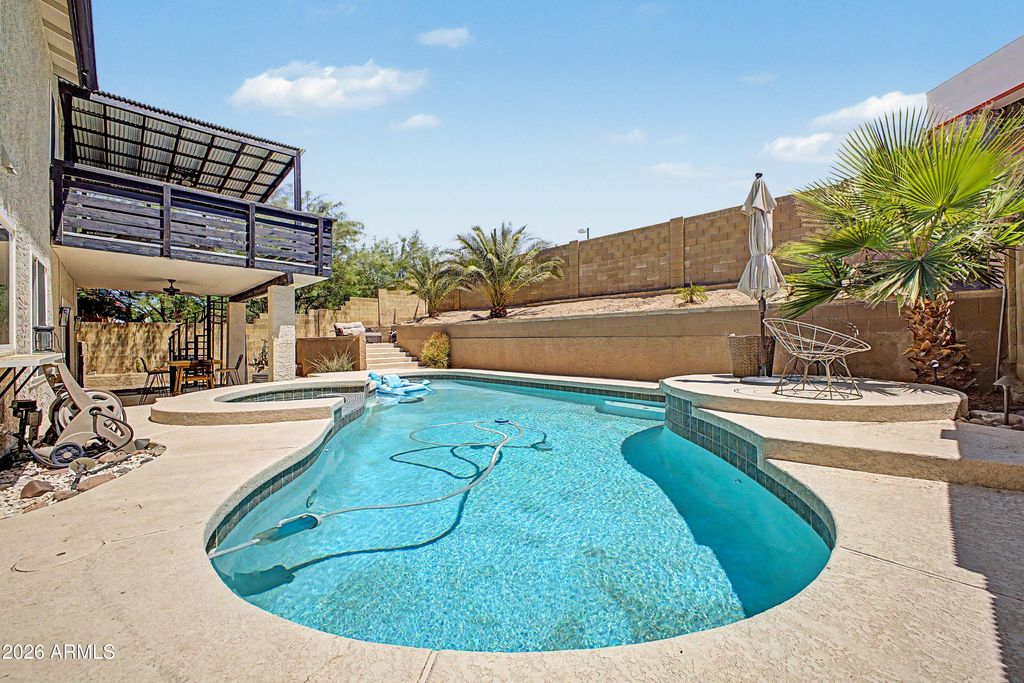 Image 27 of property listing at 14227 N 22ND Street, Phoenix, AZ 85022