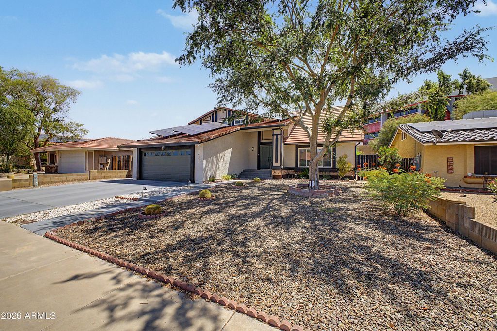 Image 33 of property listing at 14227 N 22ND Street, Phoenix, AZ 85022
