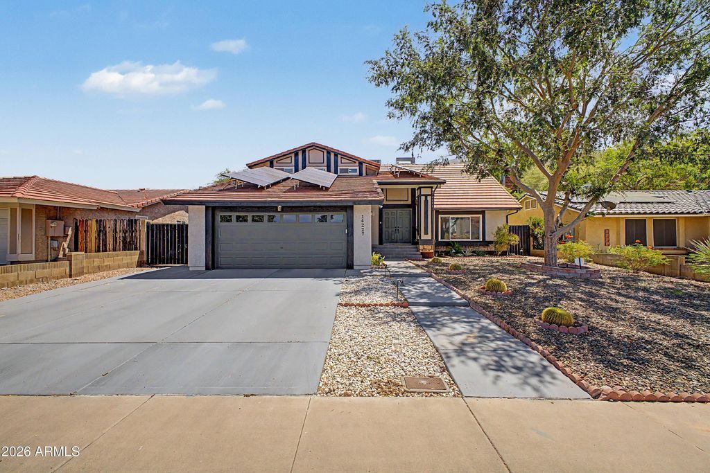Image 34 of property listing at 14227 N 22ND Street, Phoenix, AZ 85022