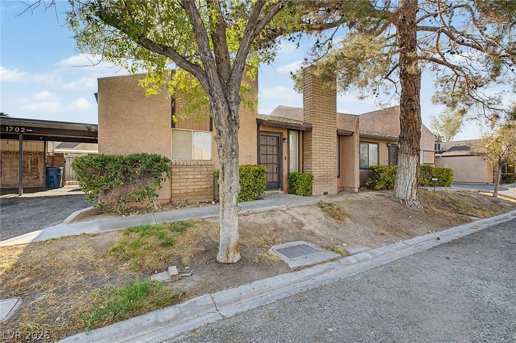 1702 Marathon Drive, Las Vegas, NV 89108 — exterior