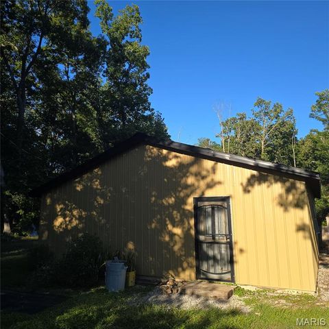 9647 E Barat Rd., Mount Vernon, IL 62864