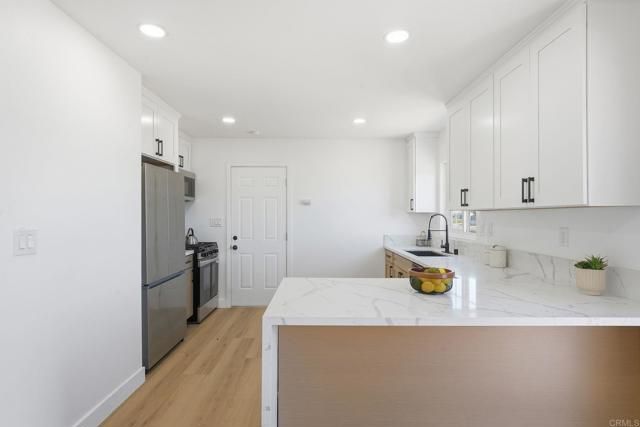 702 Oaklawn Avenue, Chula Vista, CA 91910