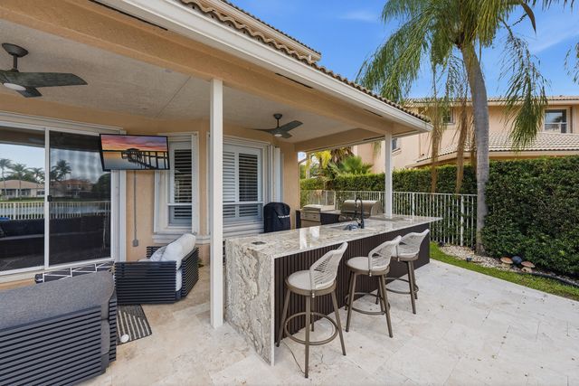 5947 NW 54th Circle, Coral Springs, FL 33067