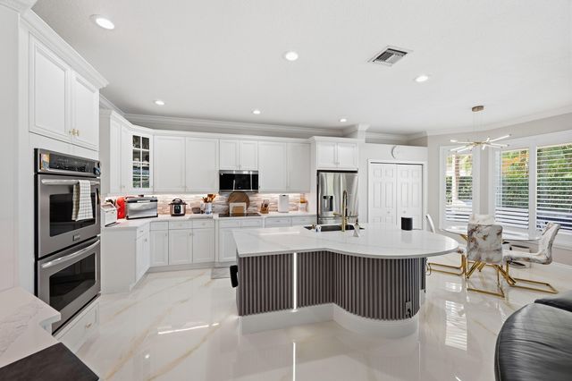 5947 NW 54th Circle, Coral Springs, FL 33067