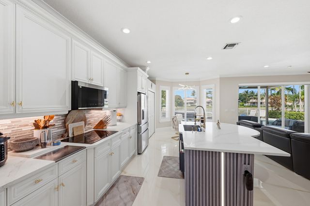 5947 NW 54th Circle, Coral Springs, FL 33067