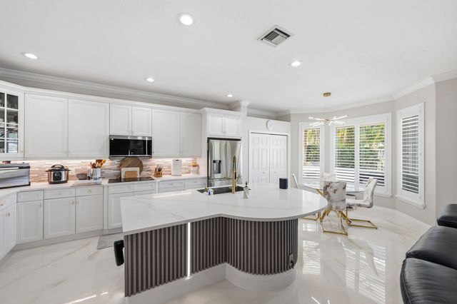 5947 NW 54th Circle, Coral Springs, FL 33067