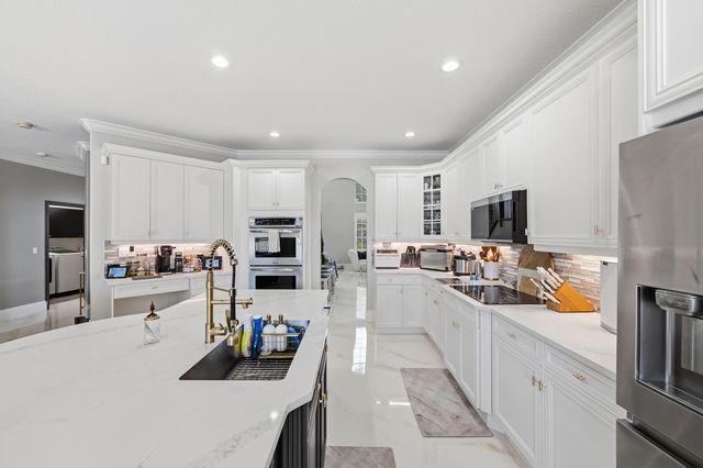 5947 NW 54th Circle, Coral Springs, FL 33067