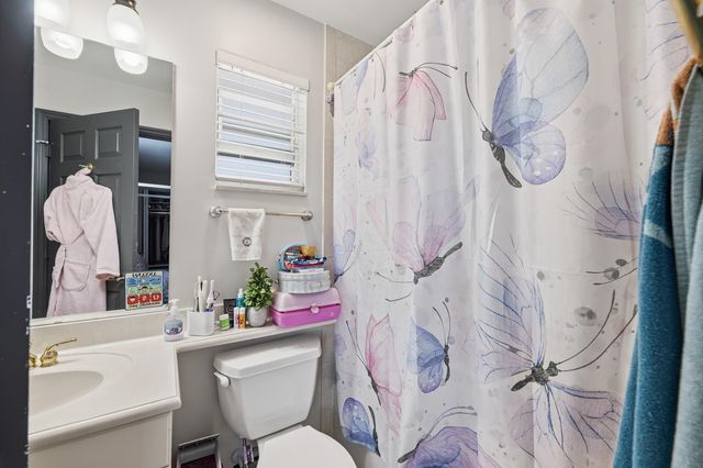5947 NW 54th Circle, Coral Springs, FL 33067