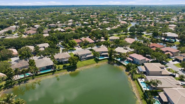 5947 NW 54th Circle, Coral Springs, FL 33067