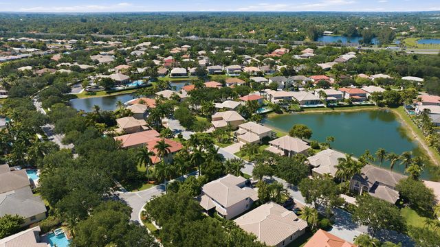 5947 NW 54th Circle, Coral Springs, FL 33067