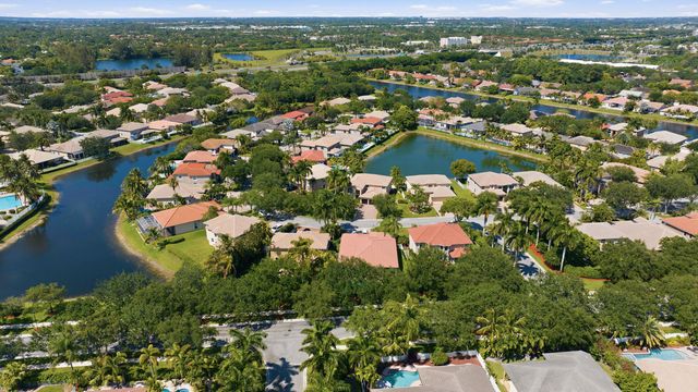 5947 NW 54th Circle, Coral Springs, FL 33067
