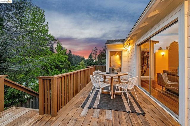 1201 Mountain Blvd, Oakland, CA 94611