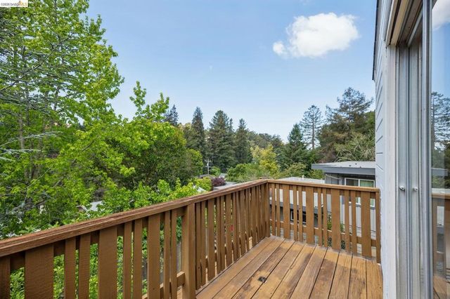 1201 Mountain Blvd, Oakland, CA 94611