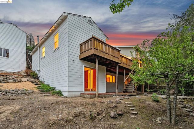 1201 Mountain Blvd, Oakland, CA 94611
