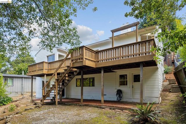 1201 Mountain Blvd, Oakland, CA 94611