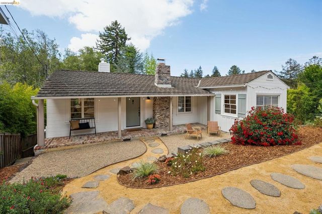 1201 Mountain Blvd, Oakland, CA 94611