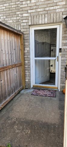 4001 Tanglewilde Street 1204, Houston, TX 77063