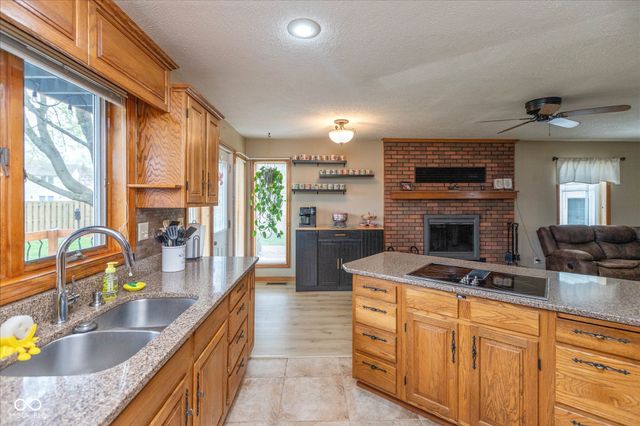 4651 Monterey Drive, Columbus, IN 47203
